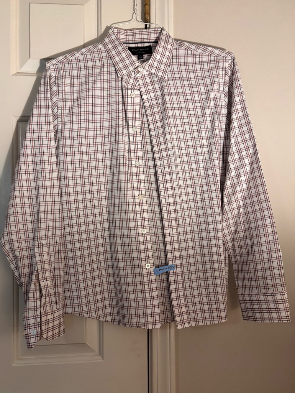 Banana Republic Men’s White Shirt with Red Plaid
